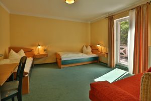 Beispiel Dreibettzimmer